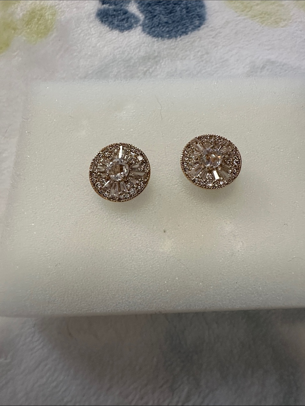 Rose Gold Crystal Halo Stud Earrings - Women Jewelry